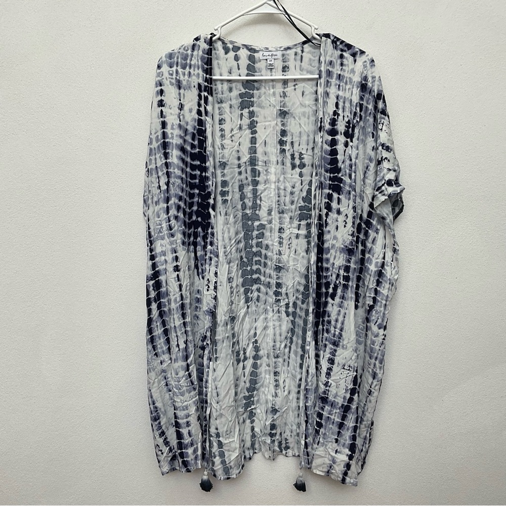 Love Fire Blue, White Lightweight Short Sleeve Open Front Tassel Cardigan Size L